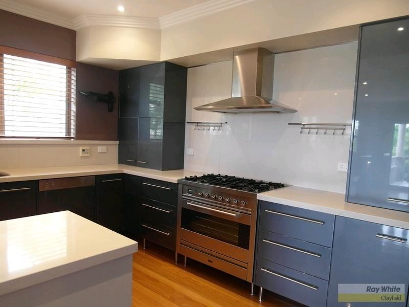 79 Markwell Street, Hamilton QLD 4007