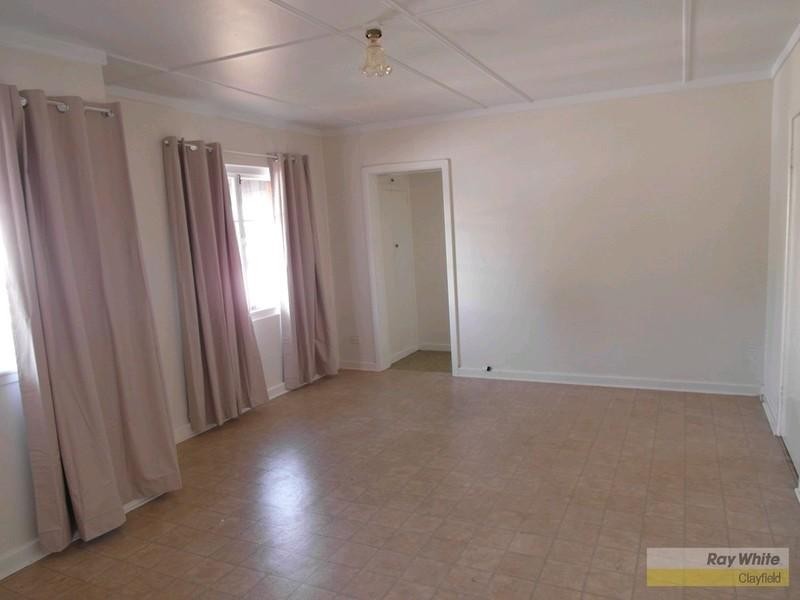 2/8 Station Street, Nundah QLD 4012