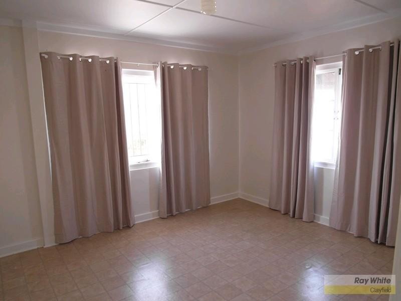 2/8 Station Street, Nundah QLD 4012