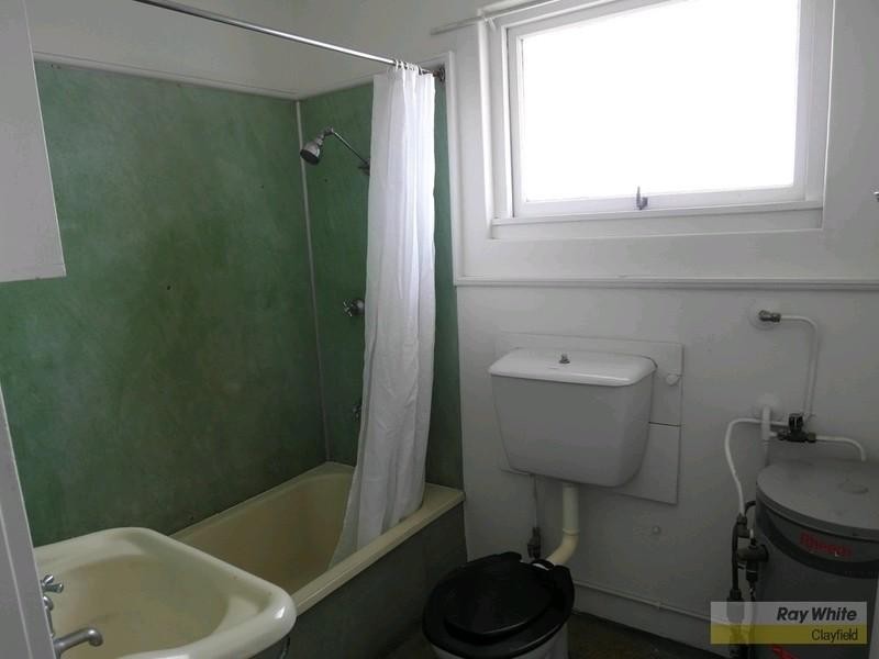 2/8 Station Street, Nundah QLD 4012