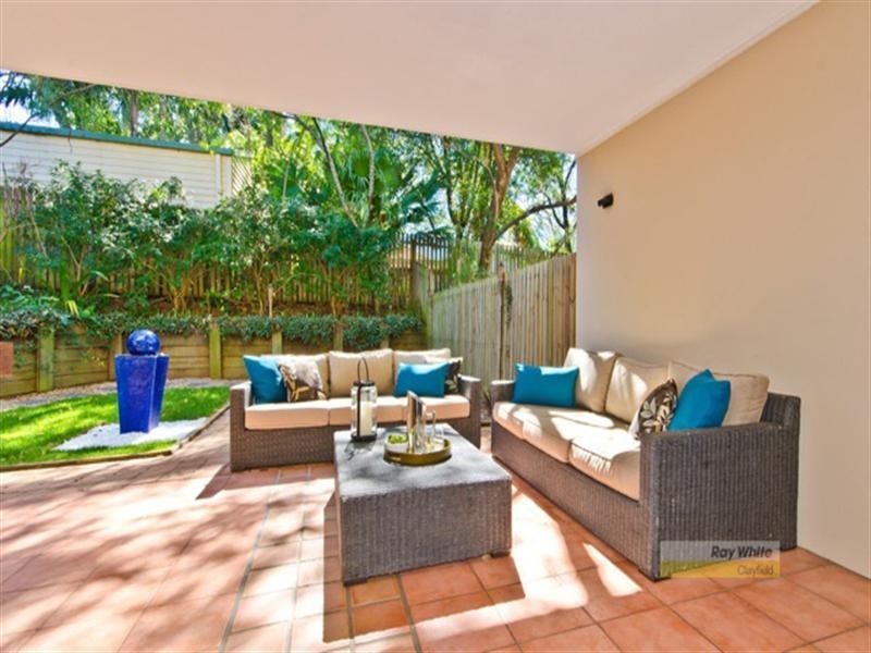 2/101 Junction Road, Clayfield QLD 4011