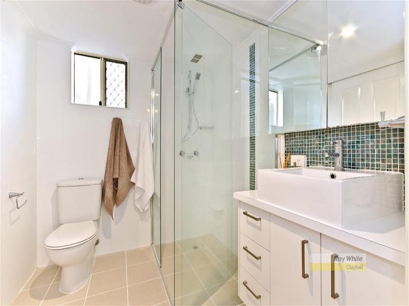 2/101 Junction Road, Clayfield QLD 4011