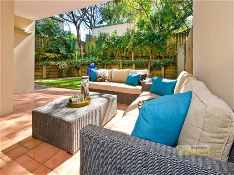 2/101 Junction Road, Clayfield QLD 4011