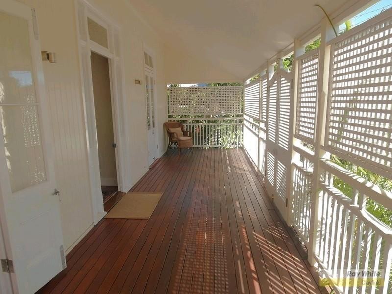 15 Thomas Street, Clayfield QLD 4011