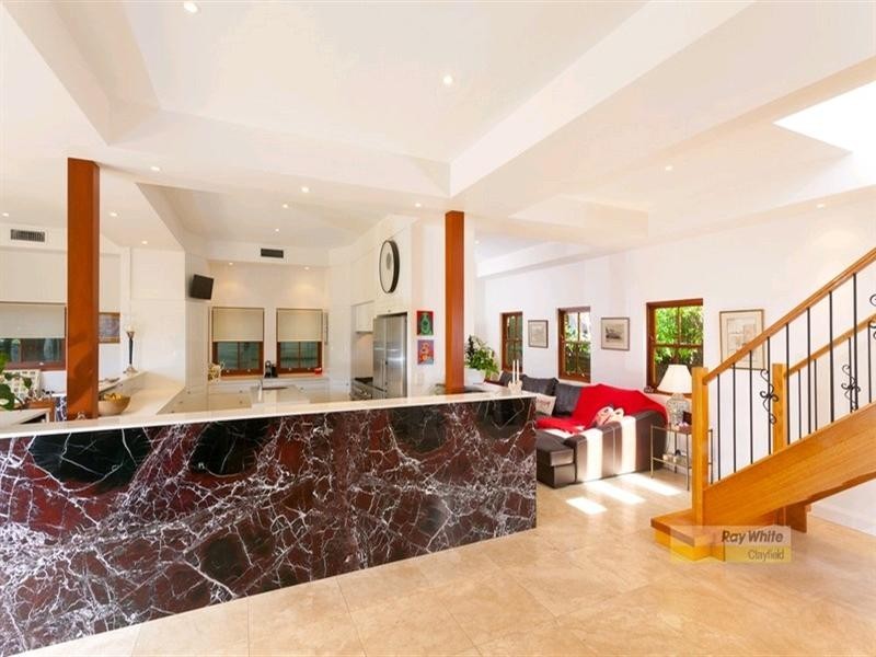 7 London Road, Clayfield QLD 4011