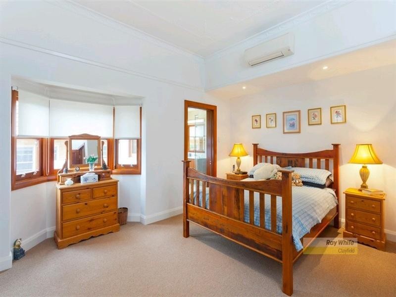 7 London Road, Clayfield QLD 4011