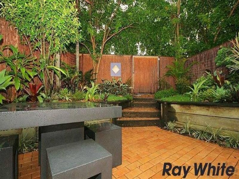 4/12 Wolseley Street, Clayfield QLD 4011