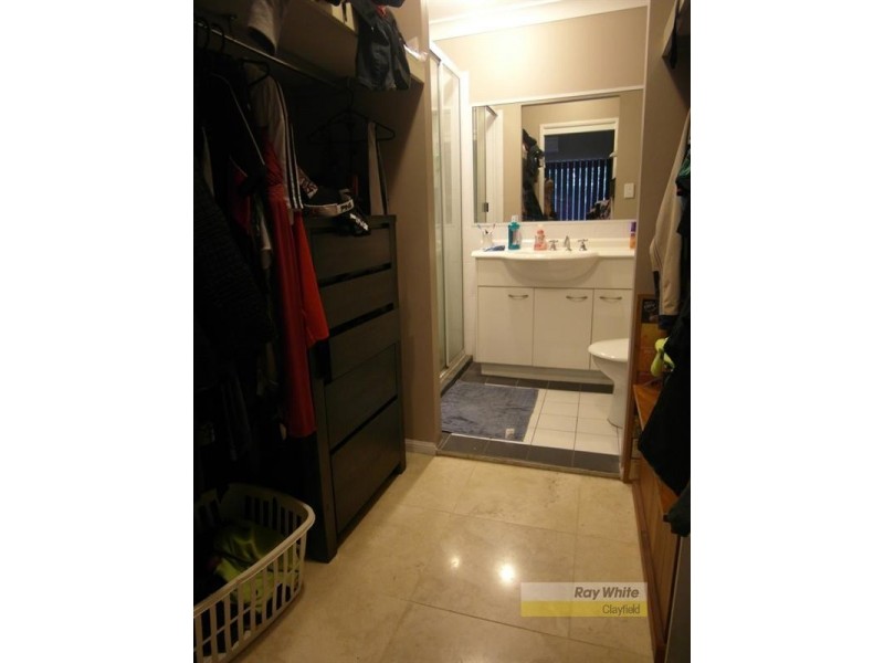 2/654 Kingsford Smith Drive, Hamilton QLD 4007