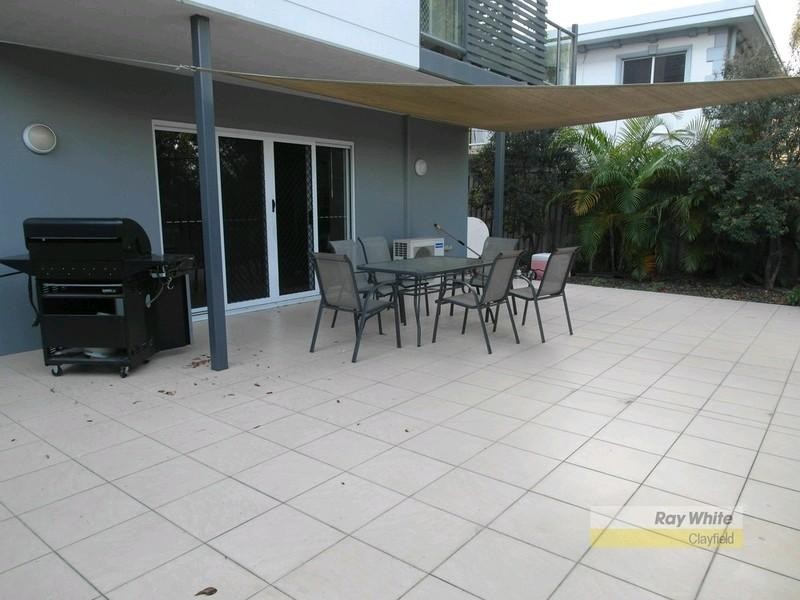 2/654 Kingsford Smith Drive, Hamilton QLD 4007