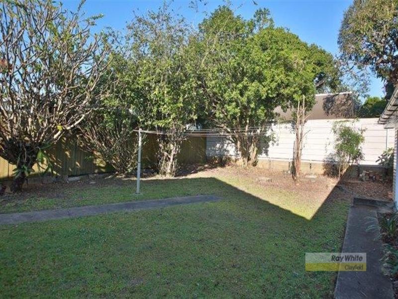 28 Armagh Street, Clayfield QLD 4011