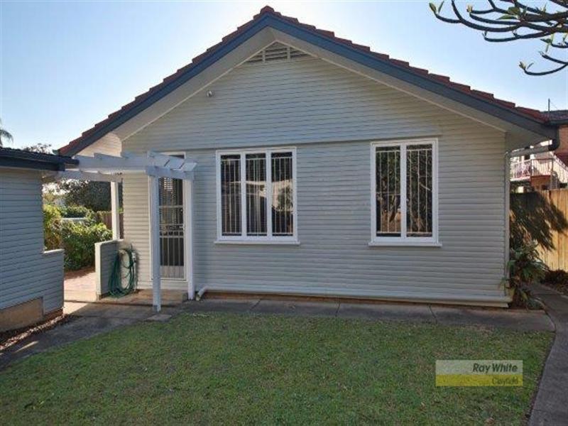 28 Armagh Street, Clayfield QLD 4011