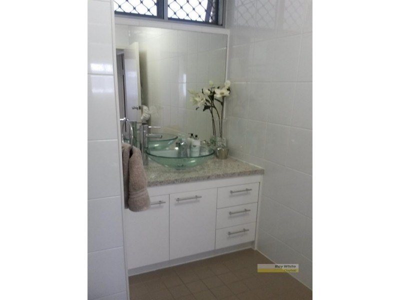 2/30 London Road, Clayfield QLD 4011