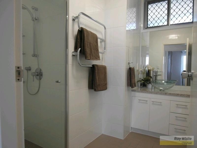 2/30 London Road, Clayfield QLD 4011