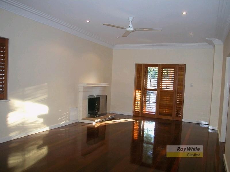 47 Liverpool Road, Clayfield QLD 4011