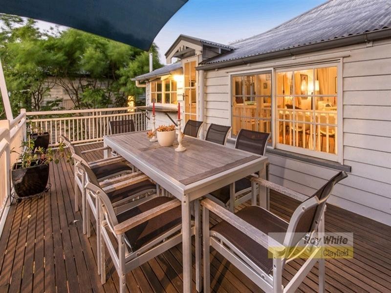 19 Denham Street, Clayfield QLD 4011