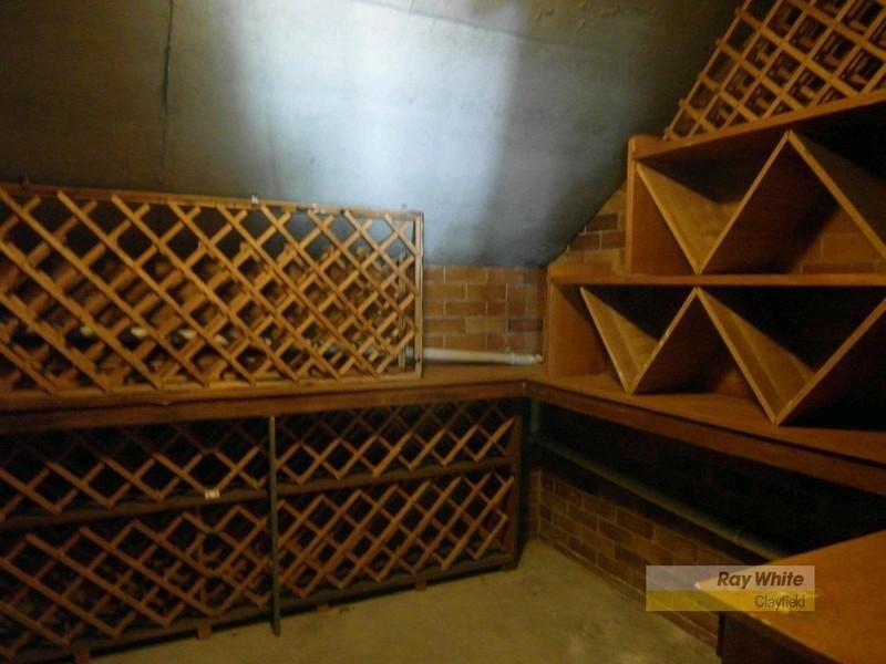 64 Queens Road, Hamilton QLD 4007