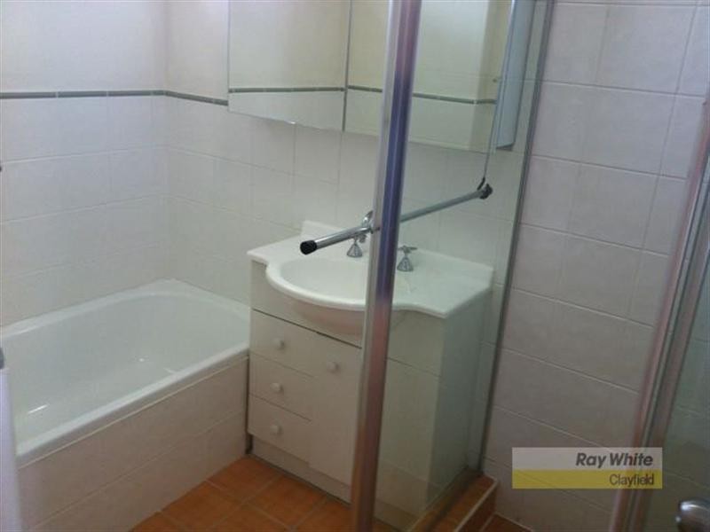 2/17 Napier Street, Ascot QLD 4007