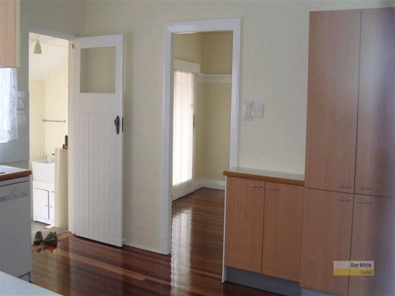 20 Highcrest Avenue, Wavell Heights QLD 4012