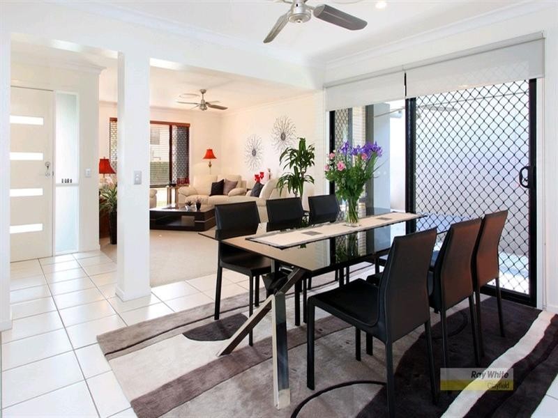 2/80 McIntyre Street, Hendra QLD 4011