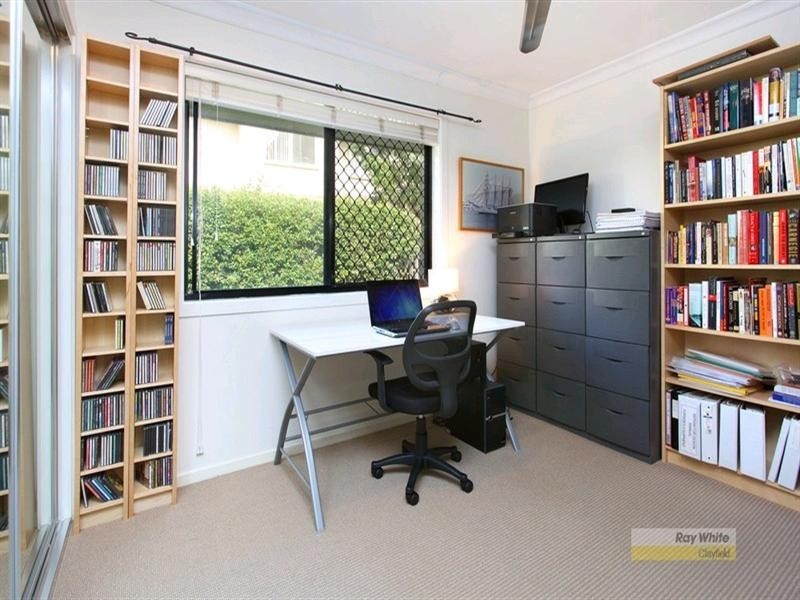 2/80 McIntyre Street, Hendra QLD 4011