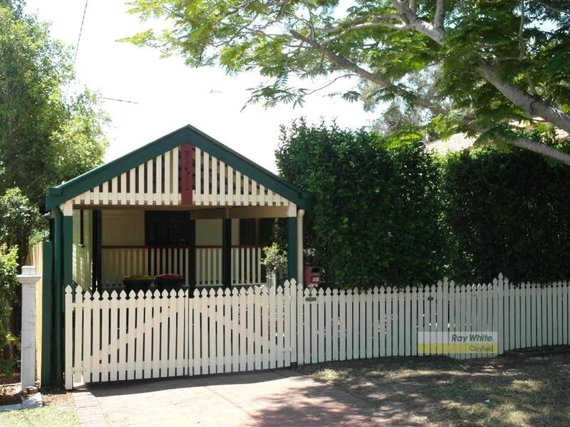 19 Howie Street, Clayfield QLD 4011