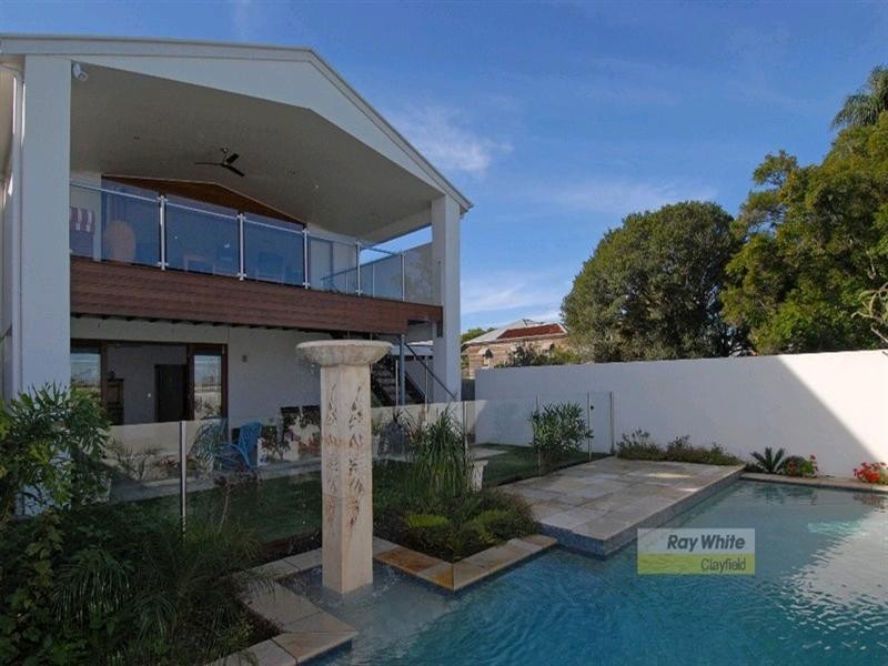 84 Mein Street, Hendra QLD 4011