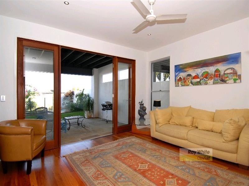 84 Mein Street, Hendra QLD 4011