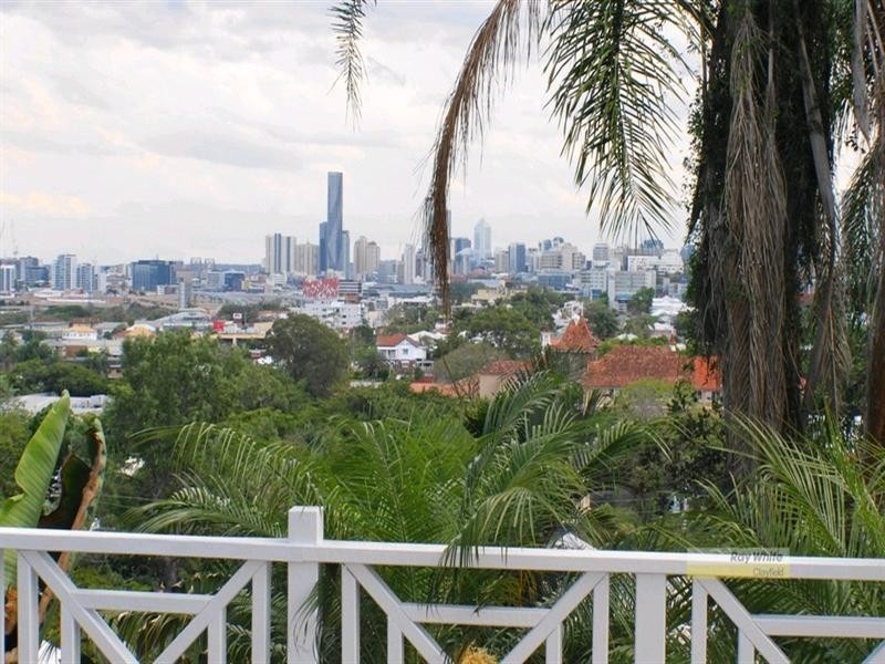 14 Rupert Street, Windsor QLD 4030