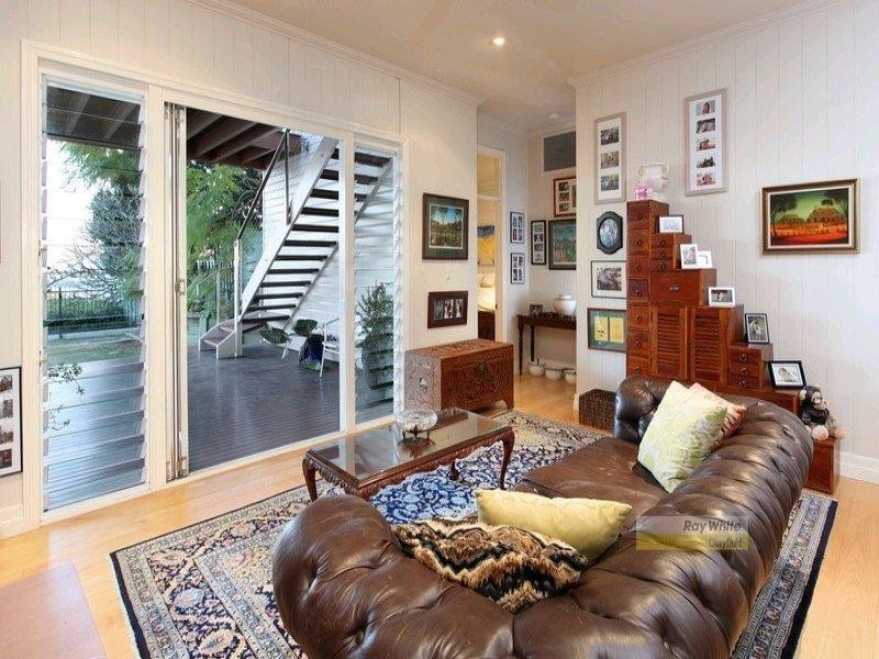 90 Hillside Crescent, Hamilton QLD 4007