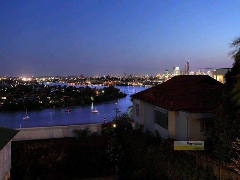 90 Hillside Crescent, Hamilton QLD 4007