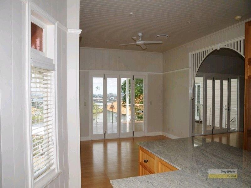 90 Hillside Crescent, Hamilton QLD 4007