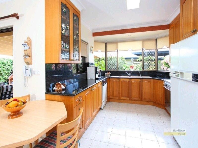 14 Bishop Street, Nundah QLD 4012