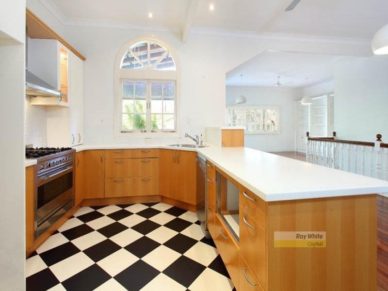 86 Enderley Road, Clayfield QLD 4011