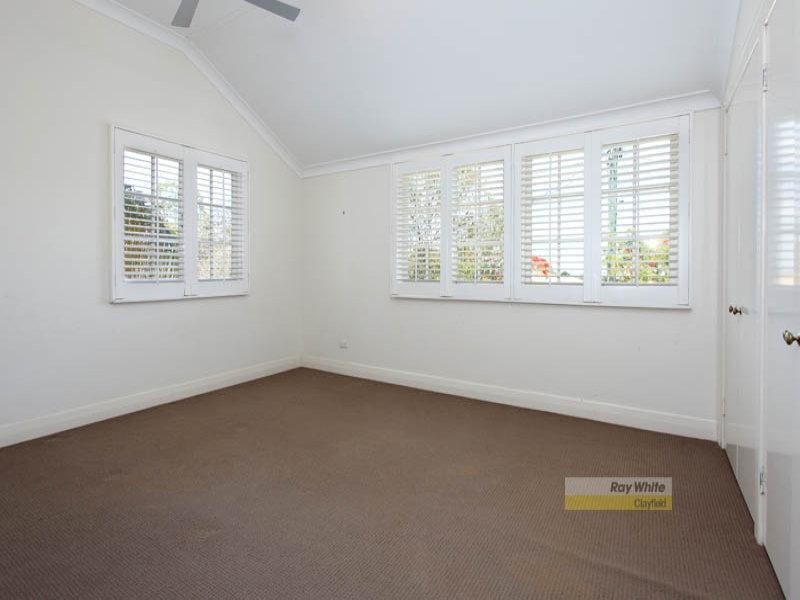 86 Enderley Road, Clayfield QLD 4011