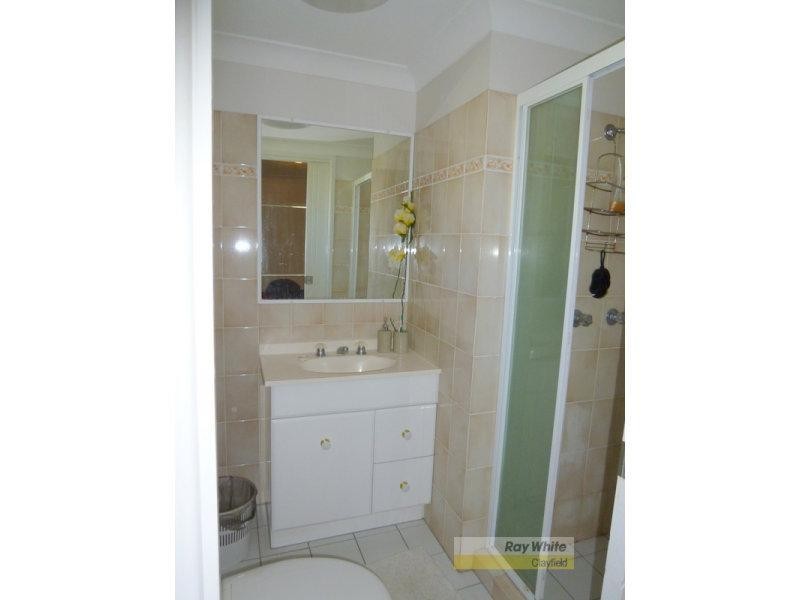 2/16 Napier Street, Ascot QLD 4007