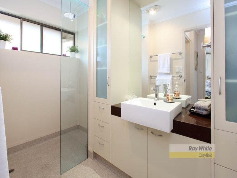 4/52 London Road, Clayfield QLD 4011