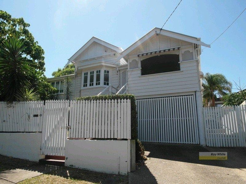15 Ford Street, Clayfield QLD 4011