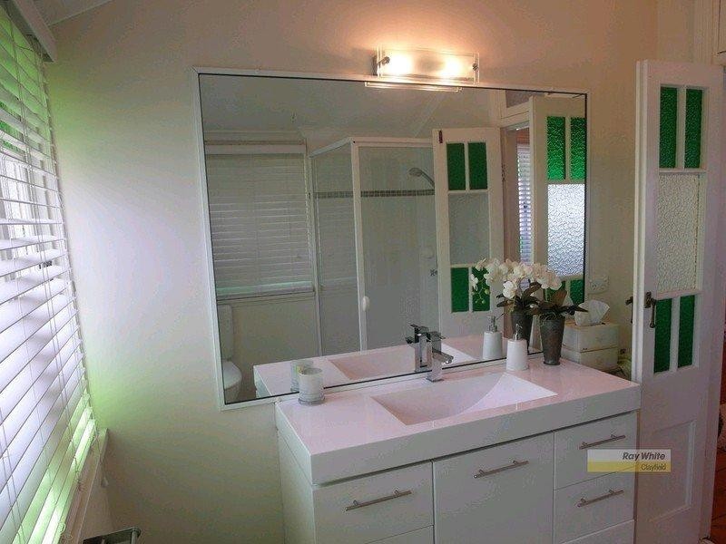 15 Ford Street, Clayfield QLD 4011