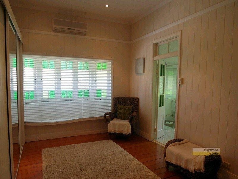 15 Ford Street, Clayfield QLD 4011