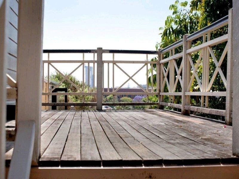 8 Patterson Street, New Farm QLD 4005