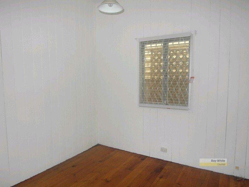 16 Rosemount Terrace, Windsor QLD 4030