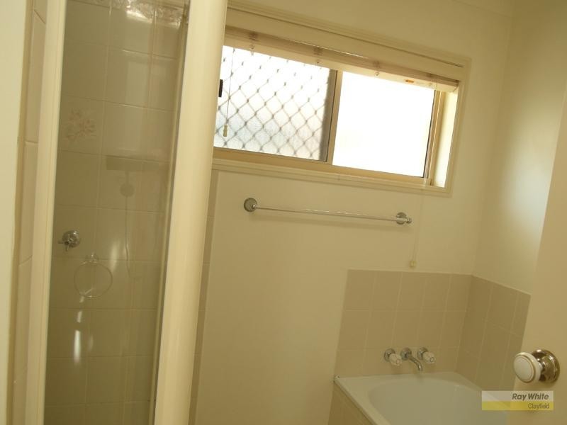 34 Emma Street, Wooloowin QLD 4030