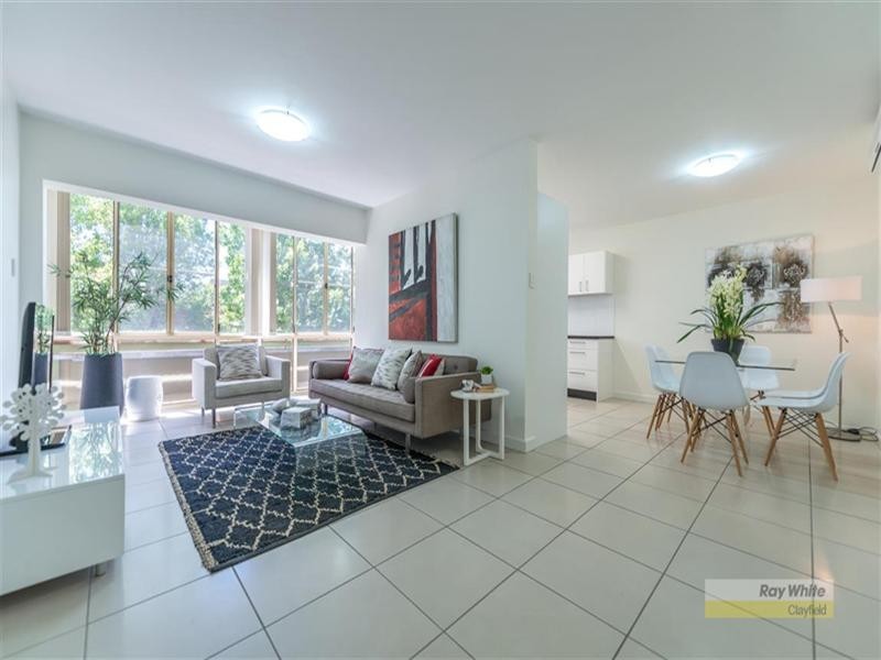 2/33 Oliver Street, Nundah QLD 4012