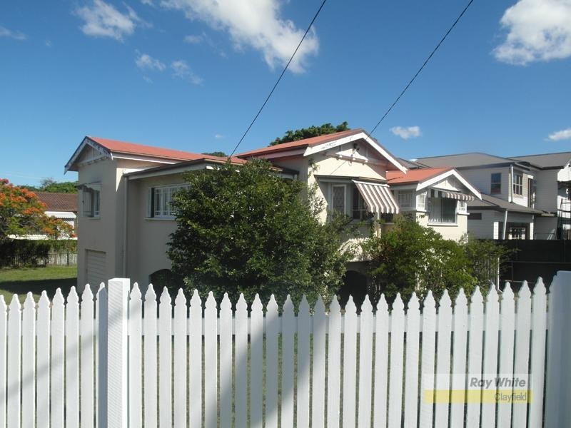 71 Zillman Road, Clayfield QLD 4011