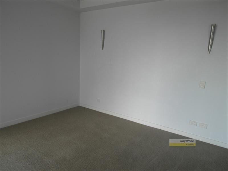 867/43 Hercules Street, Hamilton QLD 4007