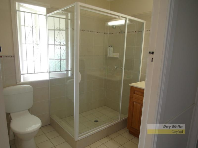 14 Woodville Street, Hendra QLD 4011