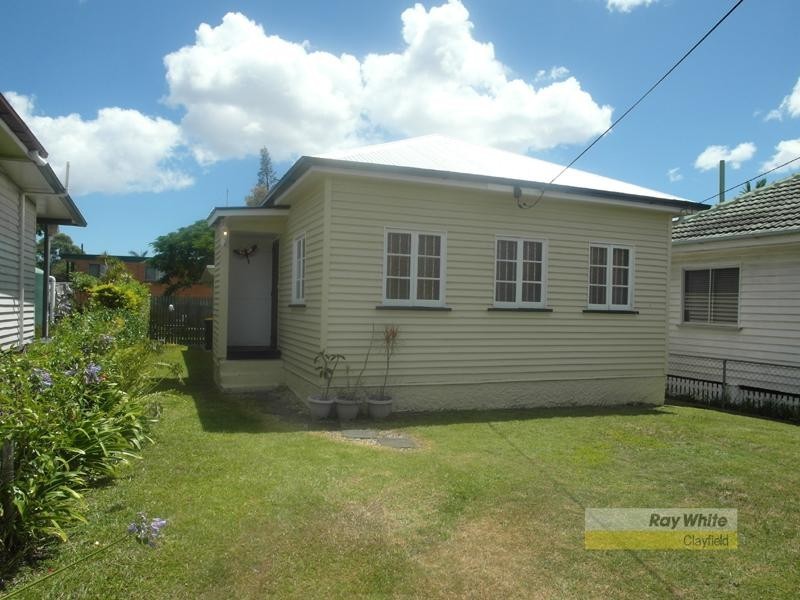 26 Henchman Street, Nundah QLD 4012