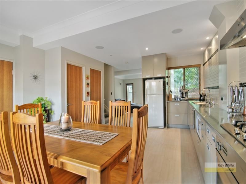 10/12 Haig Street, Clayfield QLD 4011