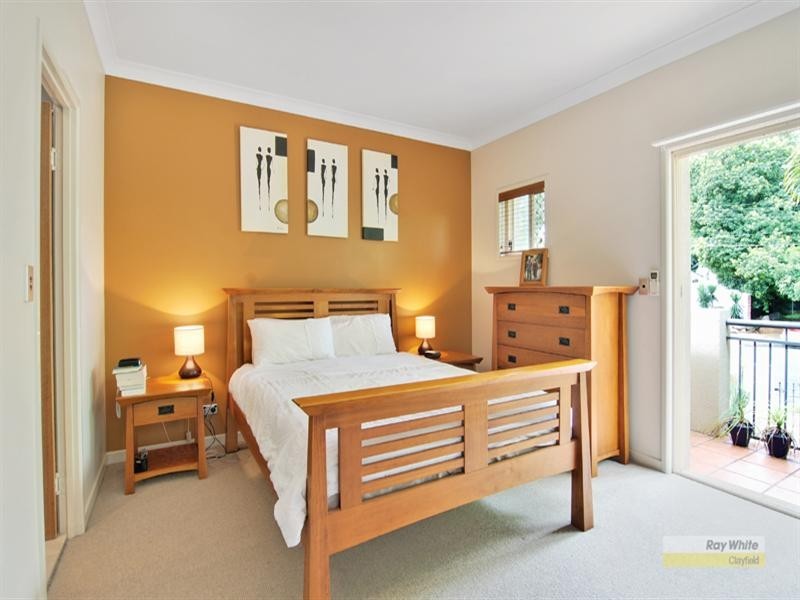 10/12 Haig Street, Clayfield QLD 4011