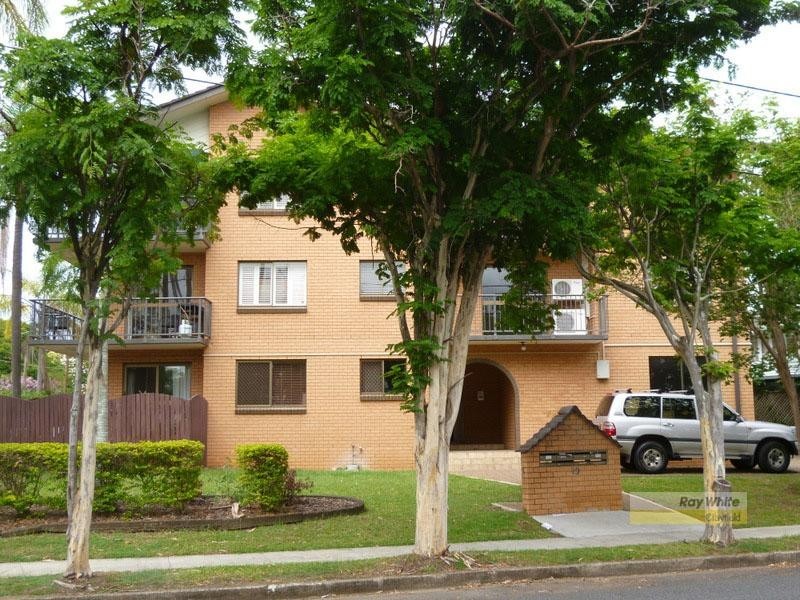 2/49 Railway Parade, Clayfield QLD 4011